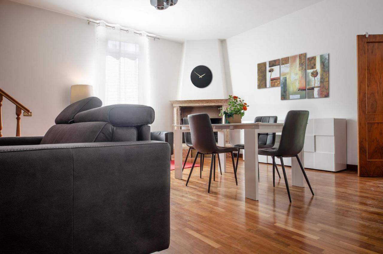 Appartement Casa Nisida à Pesaro Extérieur photo